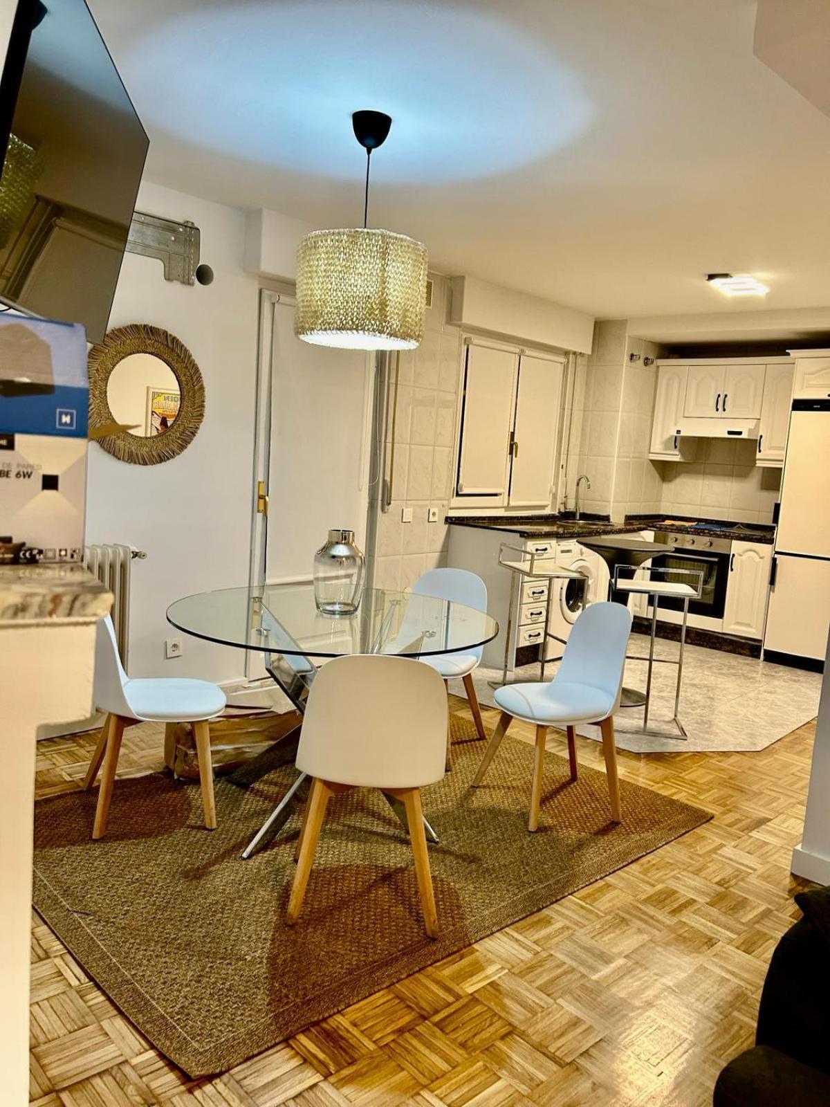 Apartamento Albany , Mno Dominguez Berrueta León Εξωτερικό φωτογραφία